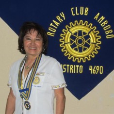 Teresa Hirata de Adachi